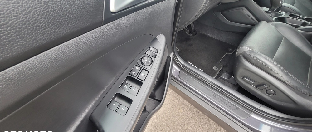 Hyundai Tucson cena 62700 przebieg: 178880, rok produkcji 2015 z Kłecko małe 407